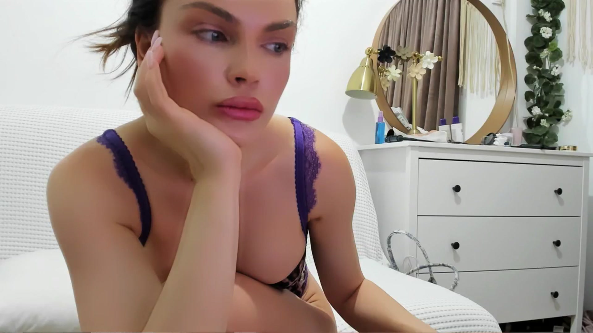 Gallery image thumbnail from E_V_A___'s myfreecams stream on, 07/14/2024, 21:55 image 3 of 20
