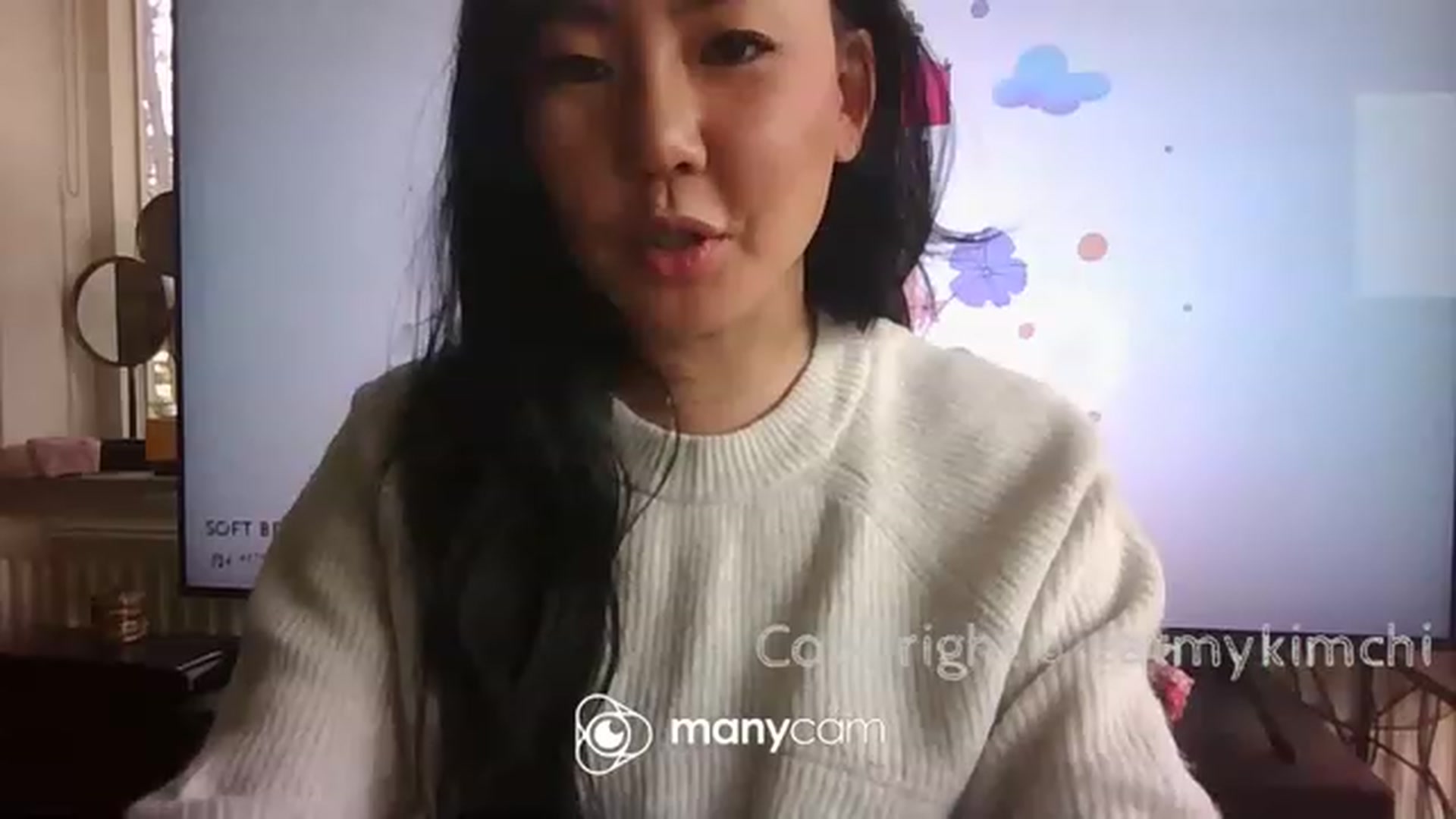 Gallery image thumbnail from EatMyKimchi's myfreecams stream on, 11/23/2022, 13:33 image 3 of 20