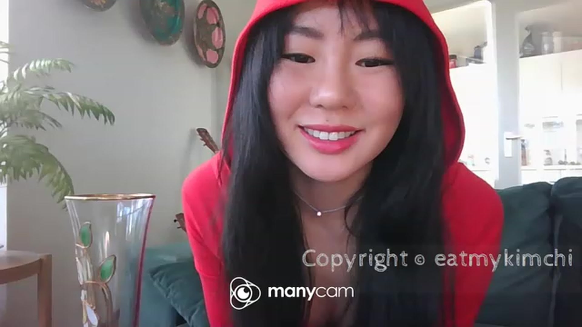 Gallery image thumbnail from EatMyKimchi's myfreecams stream on, 11/25/2022, 08:35 image 17 of 20