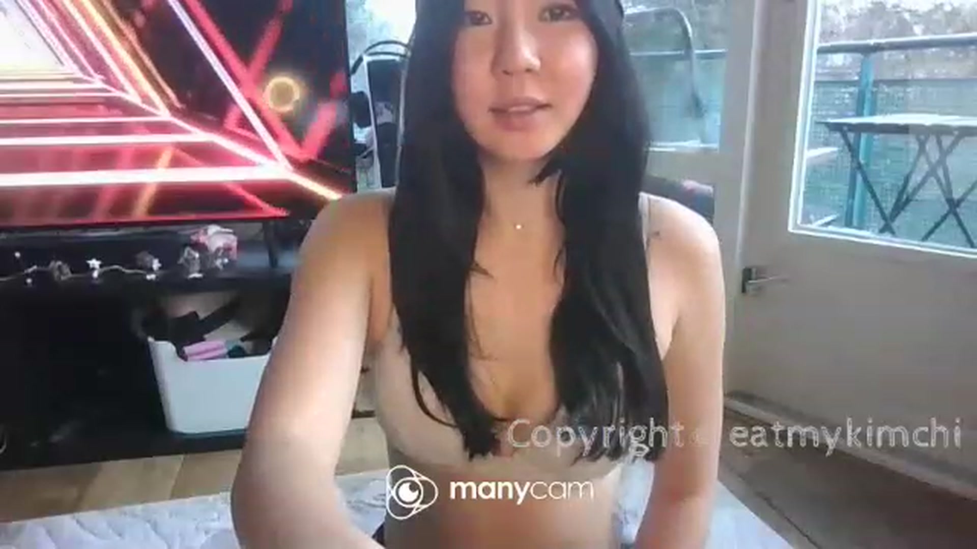 Gallery image thumbnail from EatMyKimchi's myfreecams stream on, 12/31/2022, 12:33 image 20 of 20