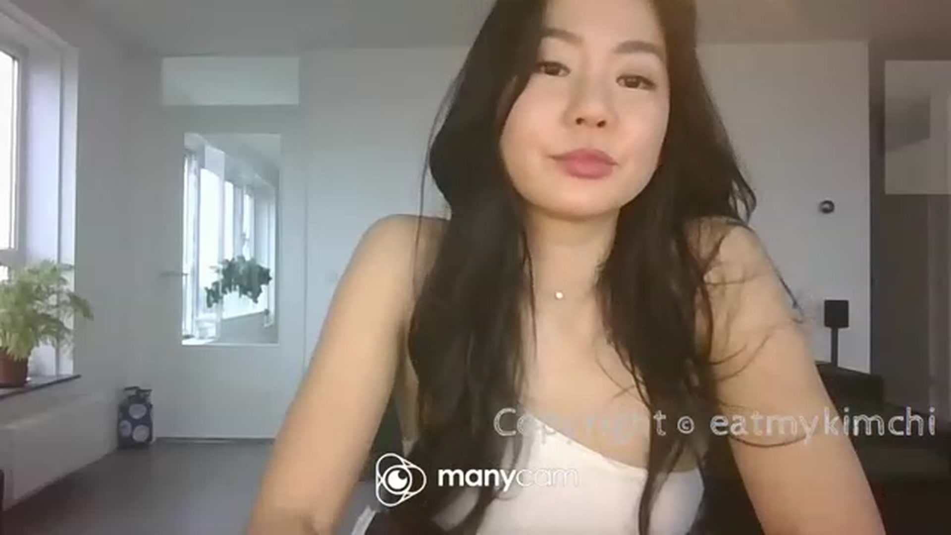 Gallery image thumbnail from EatMyKimchi's myfreecams stream on, 03/23/2023, 17:14 image 20 of 20