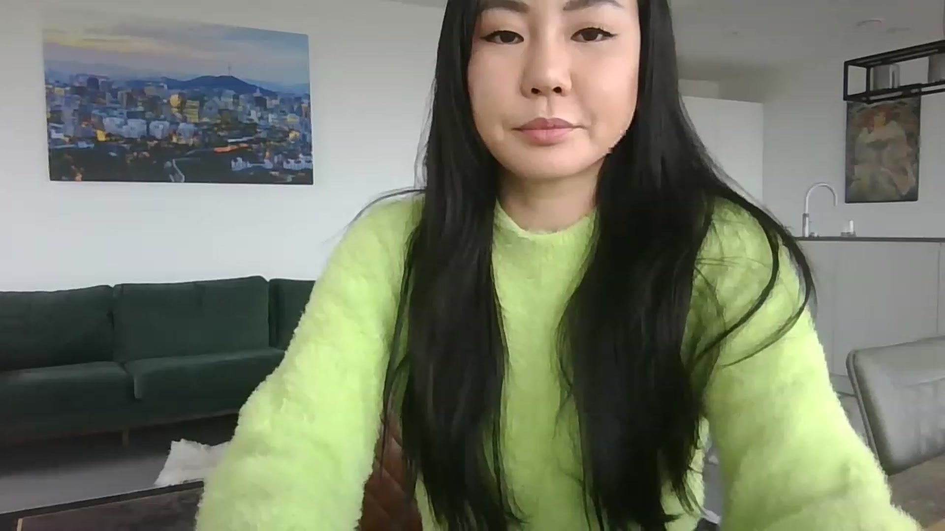 Gallery image thumbnail from EatMyKimchi's myfreecams stream on, 04/12/2023, 12:32 image 3 of 20