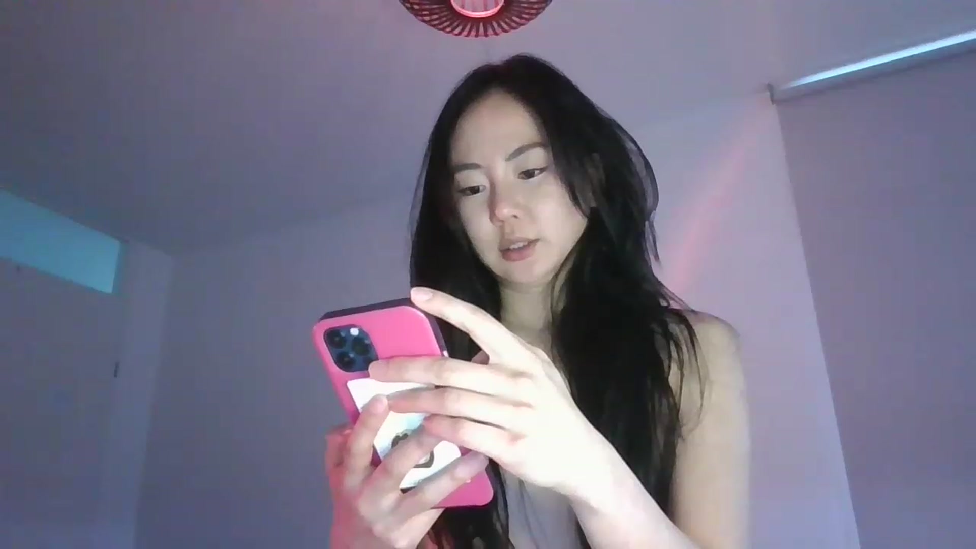 Gallery image thumbnail from EatMyKimchi's myfreecams stream on, 04/16/2023, 15:05 image 20 of 20