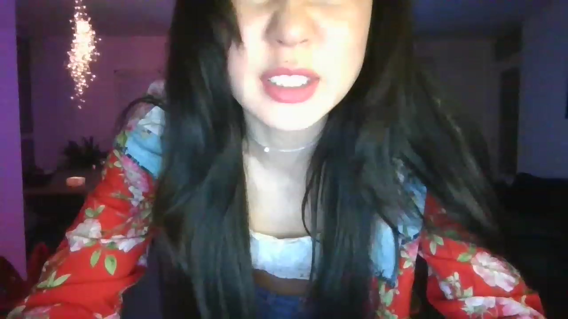Gallery image thumbnail from EatMyKimchi's myfreecams stream on, 04/17/2023, 24:01 image 18 of 20