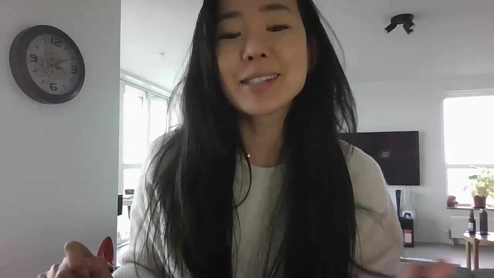 Gallery image thumbnail from EatMyKimchi's myfreecams stream on, 04/18/2023, 14:03 image 1 of 20