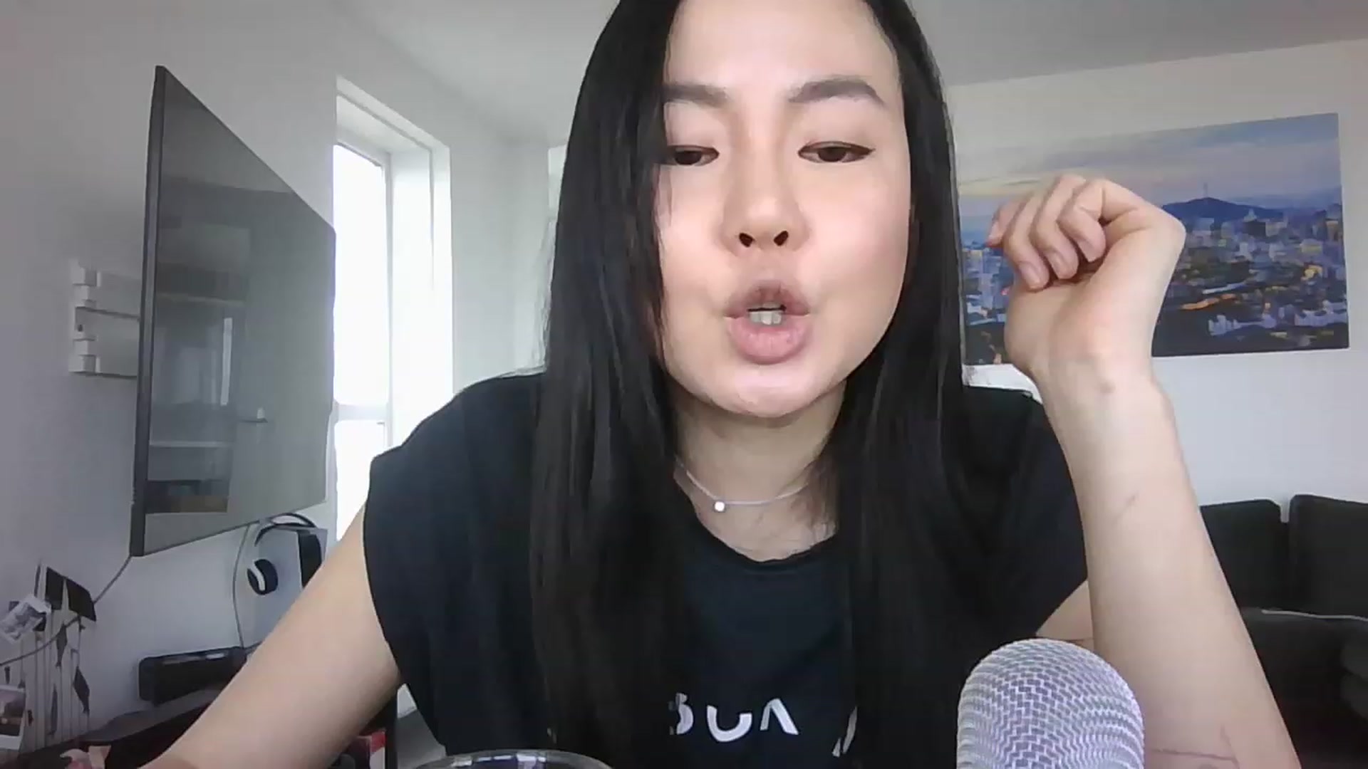 Gallery image thumbnail from EatMyKimchi's myfreecams stream on, 04/25/2023, 12:41 image 20 of 20