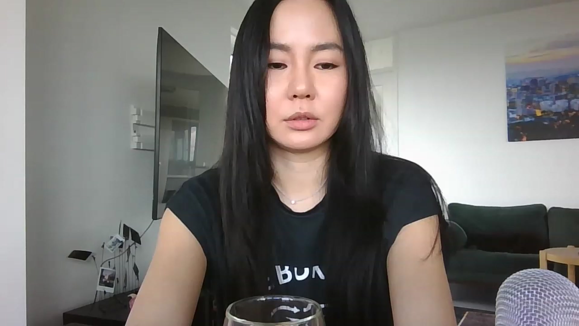 Gallery image thumbnail from EatMyKimchi's myfreecams stream on, 04/25/2023, 14:46 image 1 of 20
