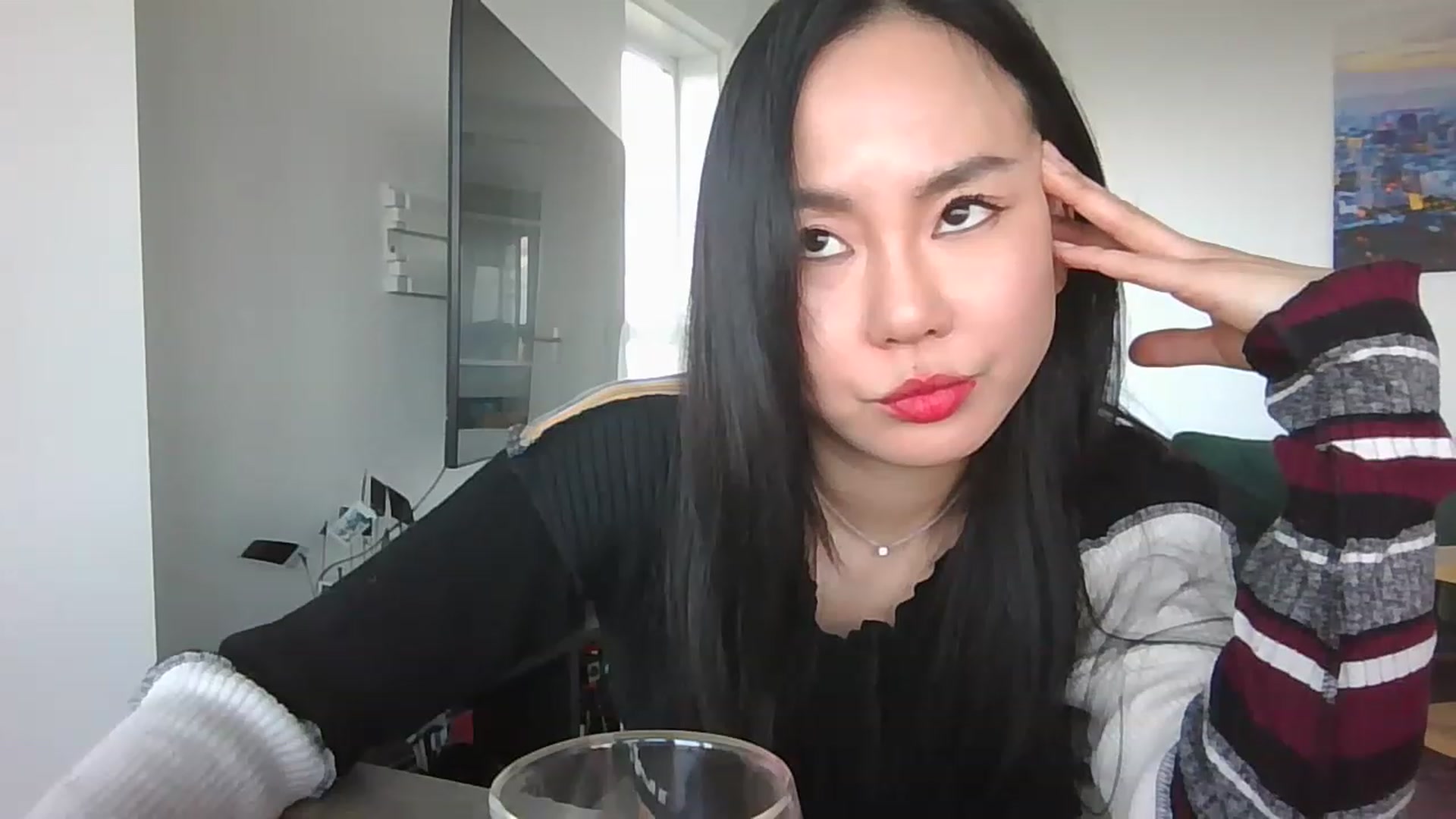 Gallery image thumbnail from EatMyKimchi's myfreecams stream on, 04/25/2023, 15:22 image 6 of 20