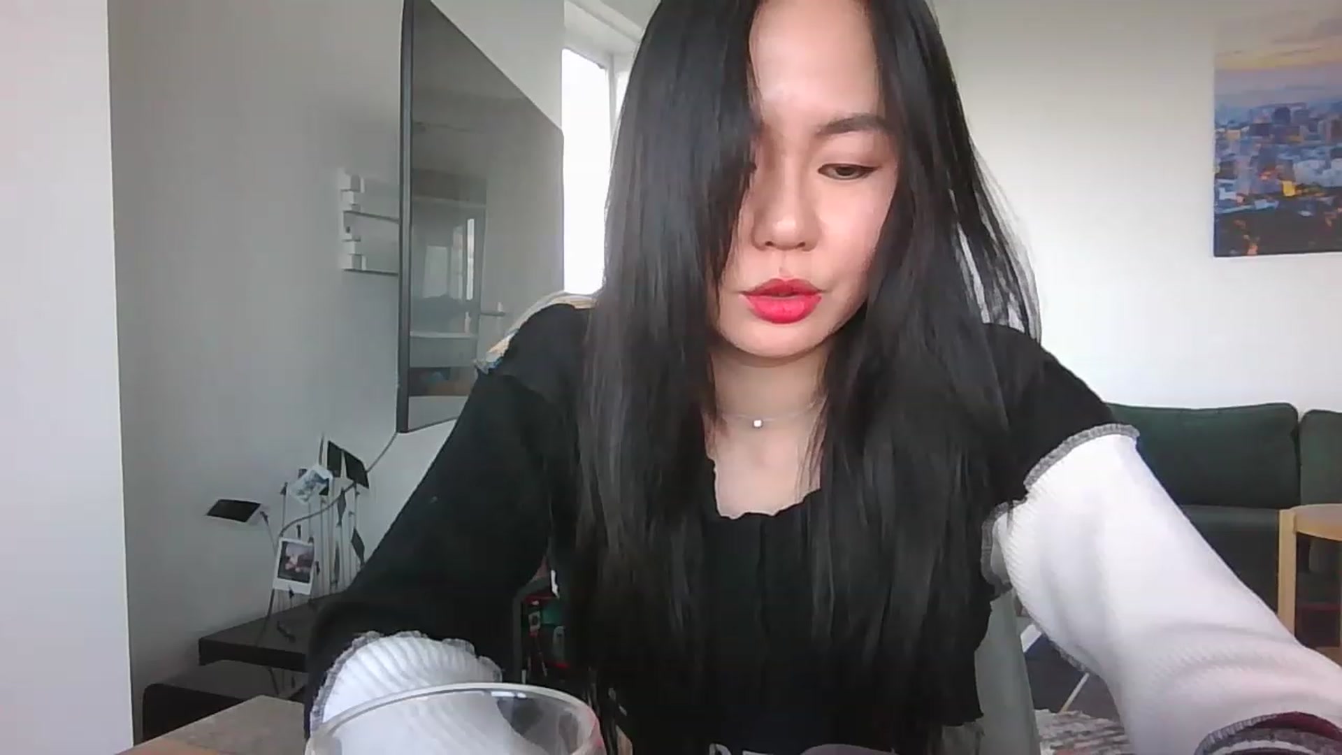 Gallery image thumbnail from EatMyKimchi's myfreecams stream on, 04/25/2023, 15:22 image 4 of 20