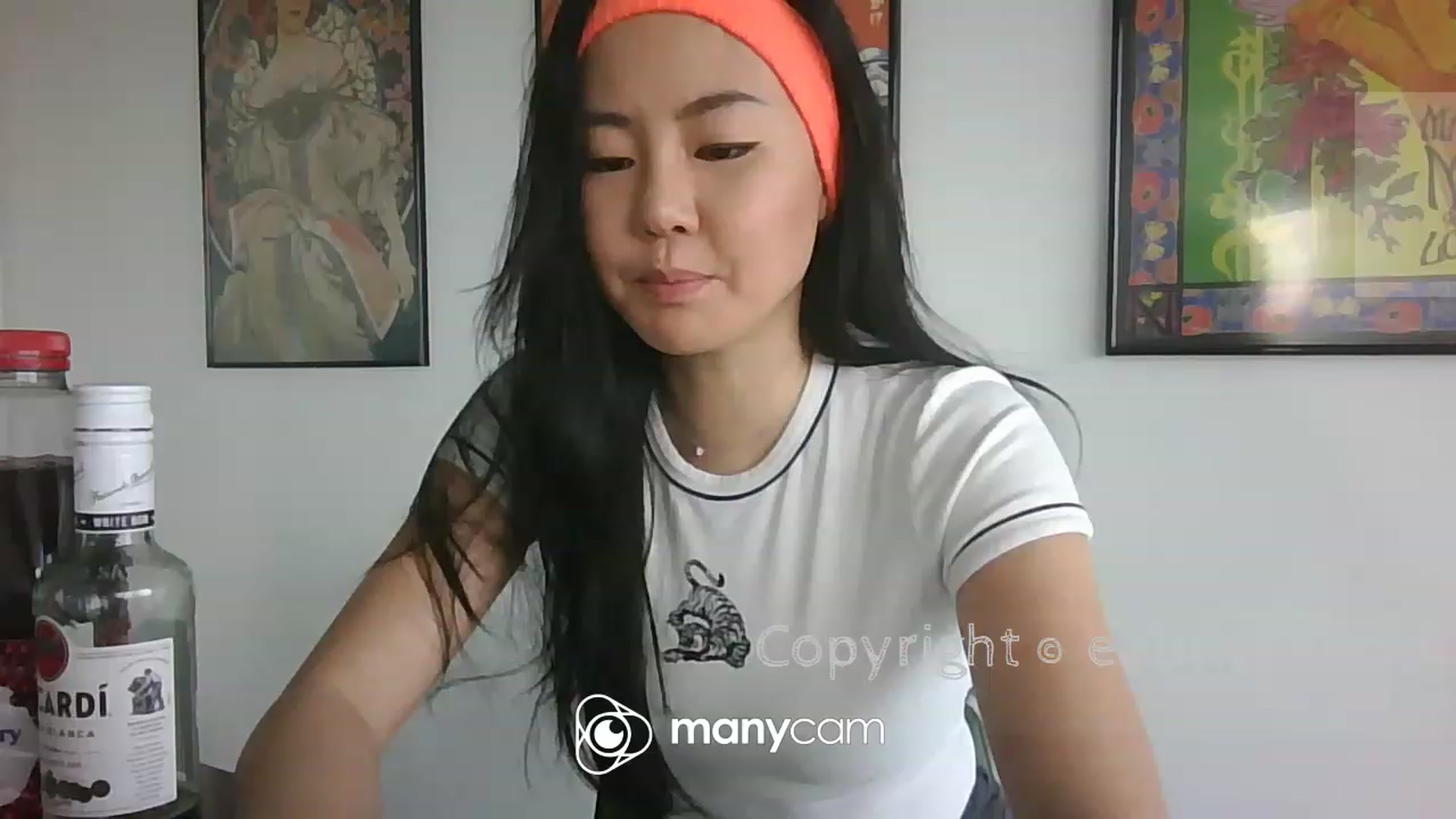 Gallery image thumbnail from EatMyKimchi's myfreecams stream on, 04/29/2023, 11:22 image 3 of 20