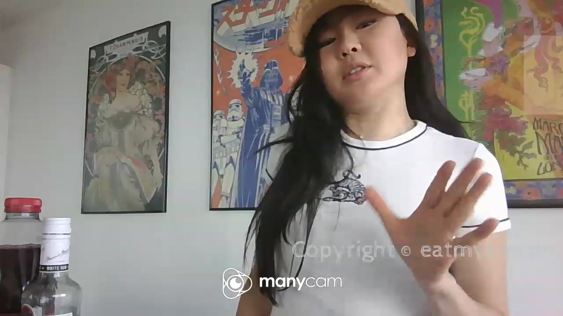 Gallery image thumbnail from EatMyKimchi's myfreecams stream on, 04/29/2023, 11:22 image 7 of 20