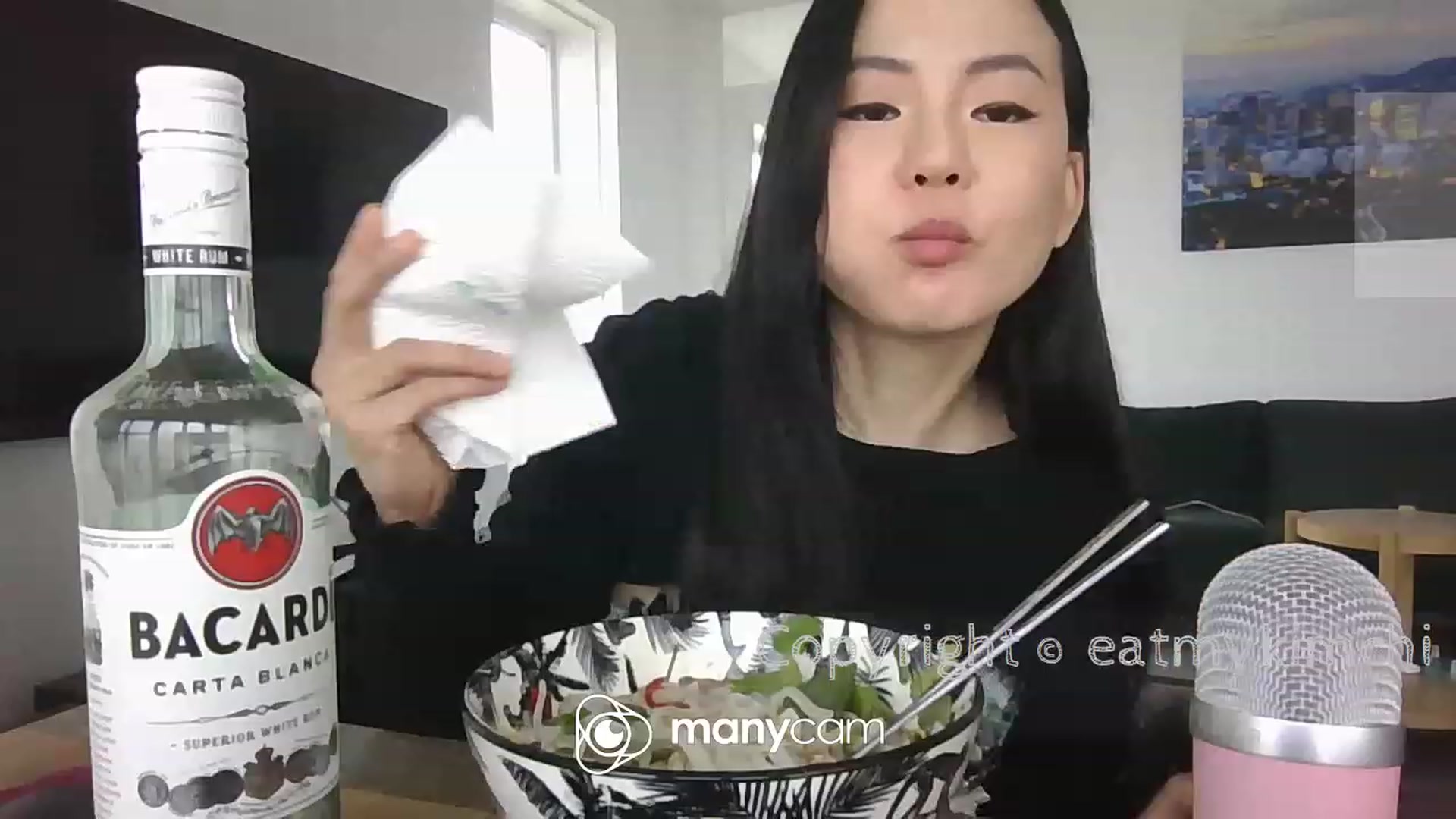 Gallery image thumbnail from EatMyKimchi's myfreecams stream on, 05/08/2023, 13:45 image 2 of 20