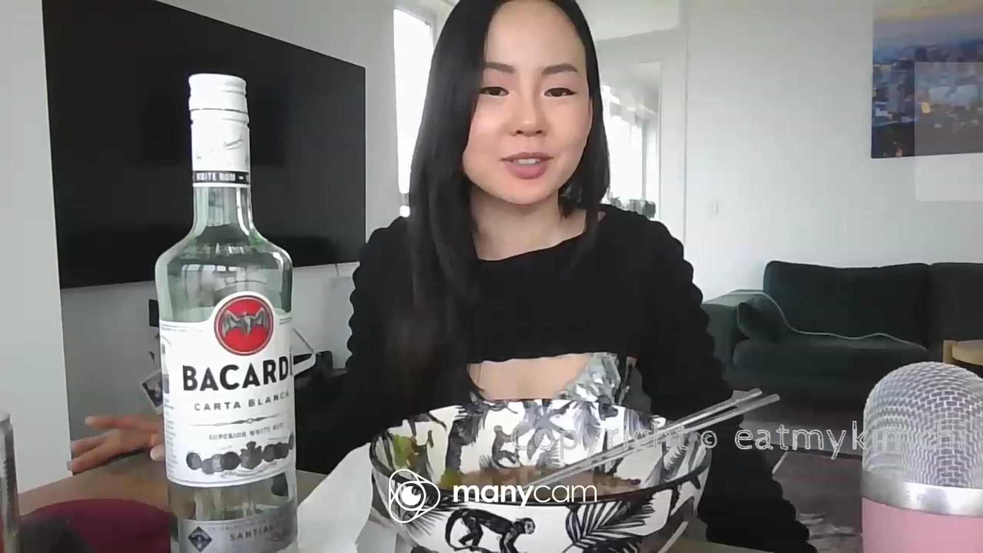 Gallery image thumbnail from EatMyKimchi's myfreecams stream on, 05/08/2023, 13:45 image 18 of 20