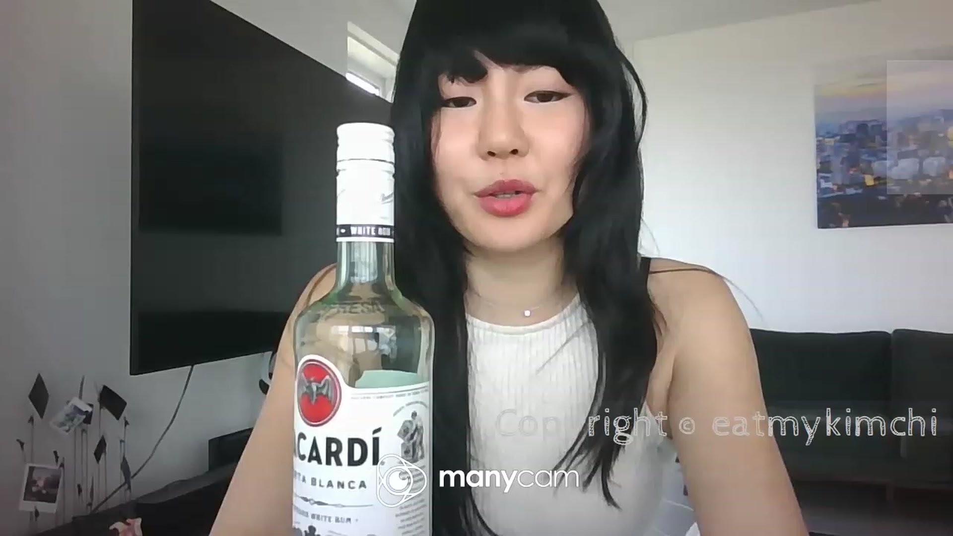 Gallery image thumbnail from EatMyKimchi's myfreecams stream on, 05/18/2023, 13:47 image 15 of 20