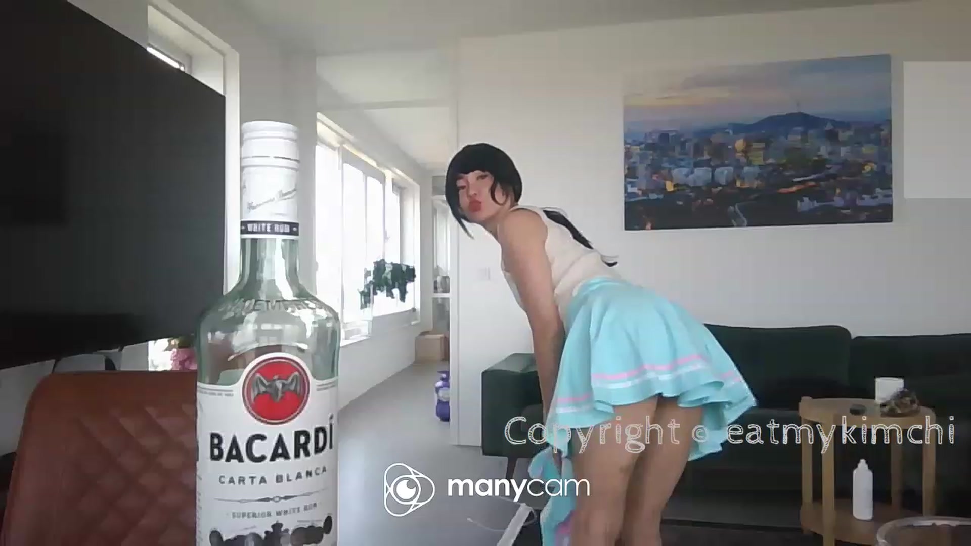 Gallery image thumbnail from EatMyKimchi's myfreecams stream on, 05/18/2023, 13:47 image 10 of 20