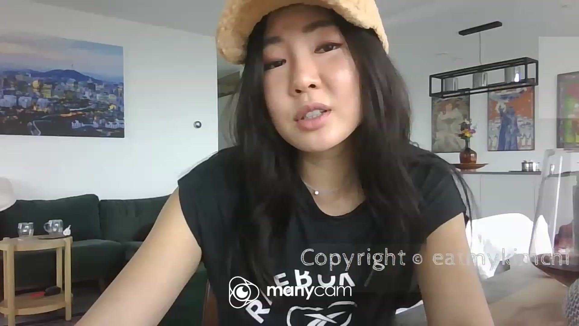Gallery image thumbnail from EatMyKimchi's myfreecams stream on, 05/30/2023, 14:17 image 9 of 20