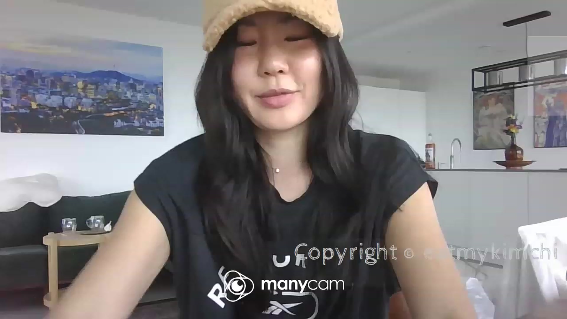 Gallery image thumbnail from EatMyKimchi's myfreecams stream on, 05/30/2023, 14:17 image 13 of 20