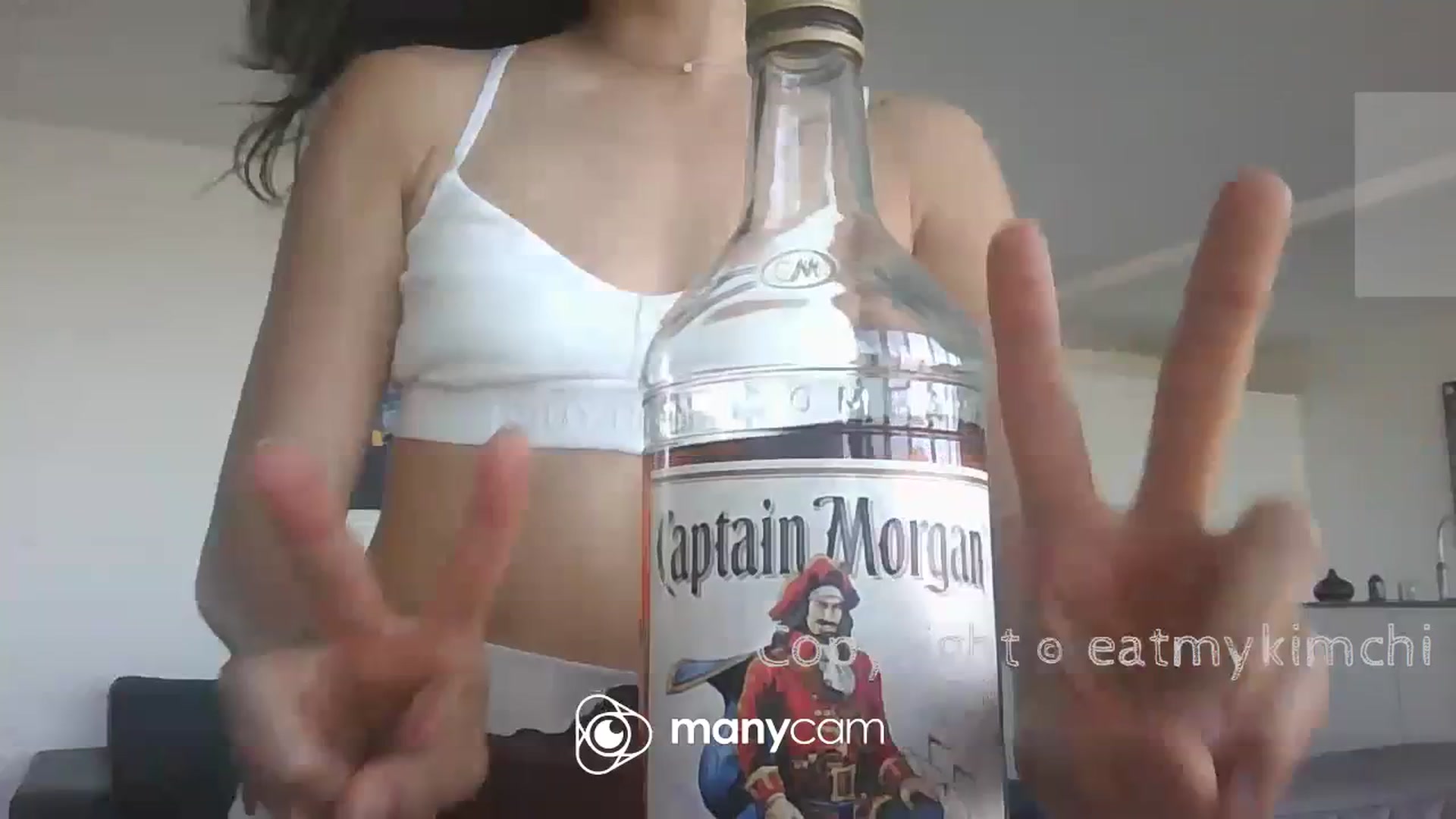 Gallery image thumbnail from EatMyKimchi's myfreecams stream on, 06/10/2023, 17:22 image 1 of 20