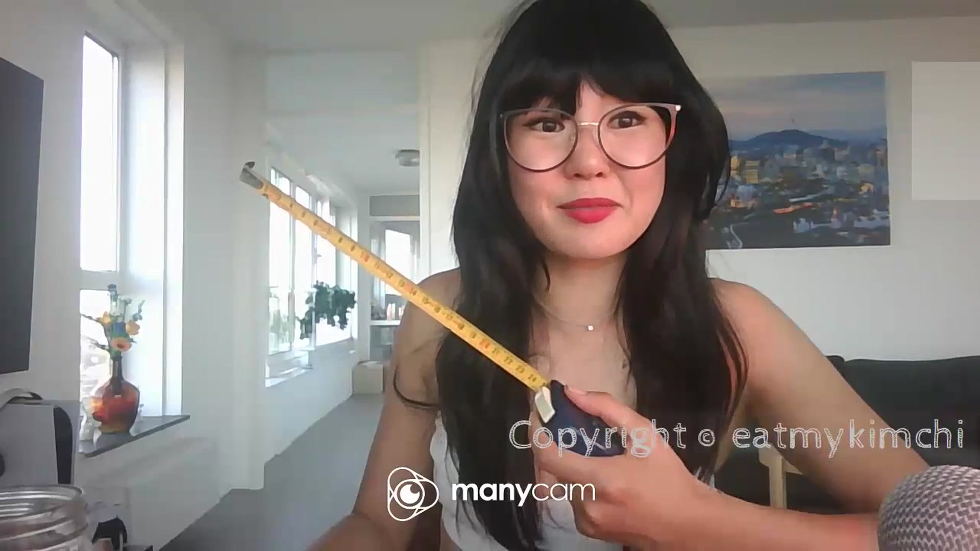 Gallery image thumbnail from EatMyKimchi's myfreecams stream on, 06/10/2023, 18:43 image 19 of 20