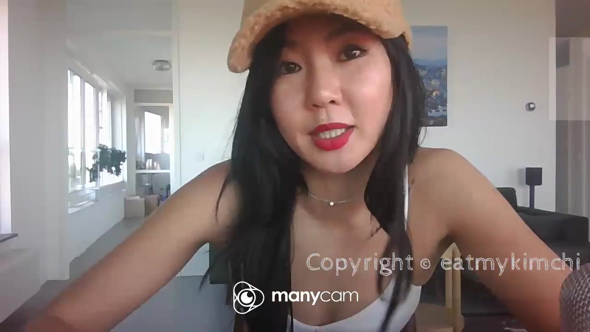 Gallery image thumbnail from EatMyKimchi's myfreecams stream on, 06/10/2023, 18:43 image 3 of 20