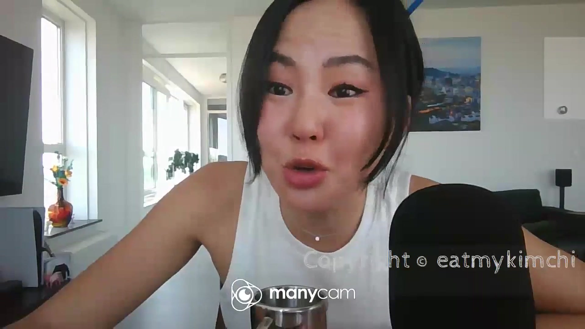 Gallery image thumbnail from EatMyKimchi's myfreecams stream on, 06/13/2023, 13:13 image 16 of 20