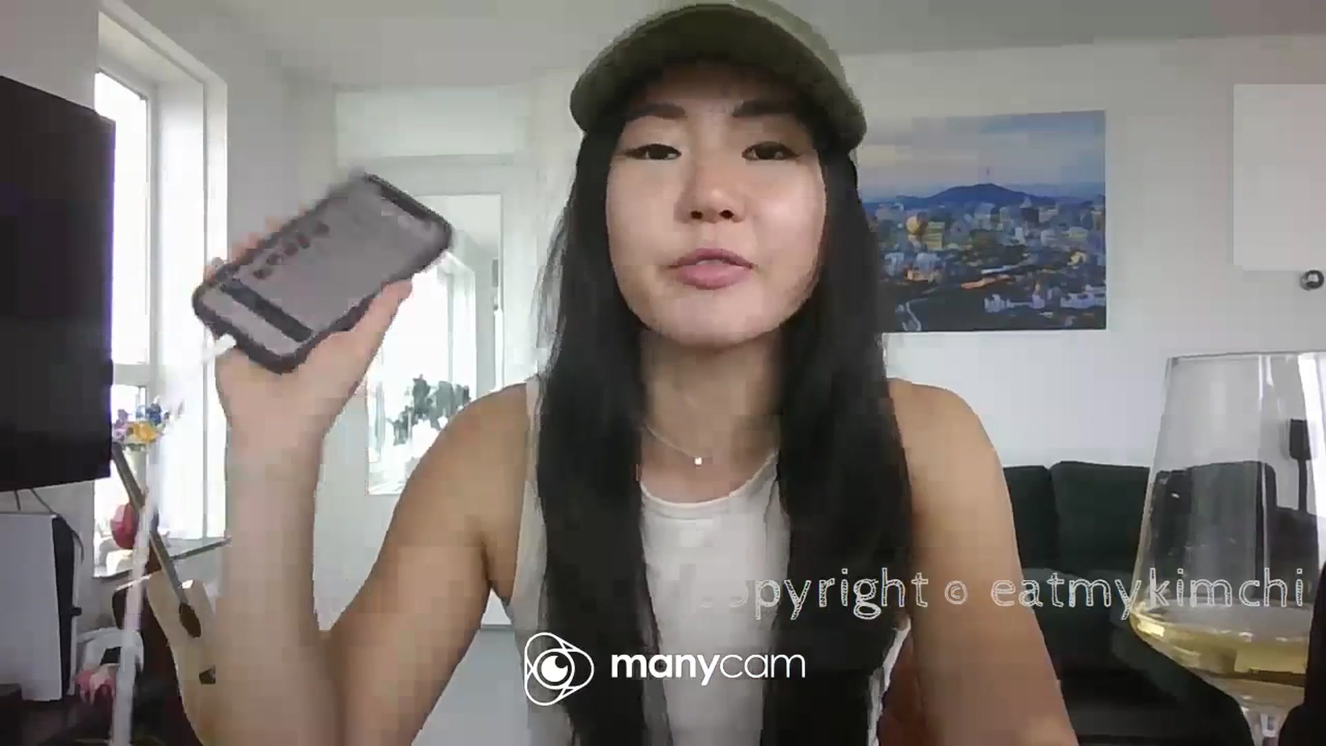 Gallery image thumbnail from EatMyKimchi's myfreecams stream on, 06/17/2023, 13:58 image 15 of 20