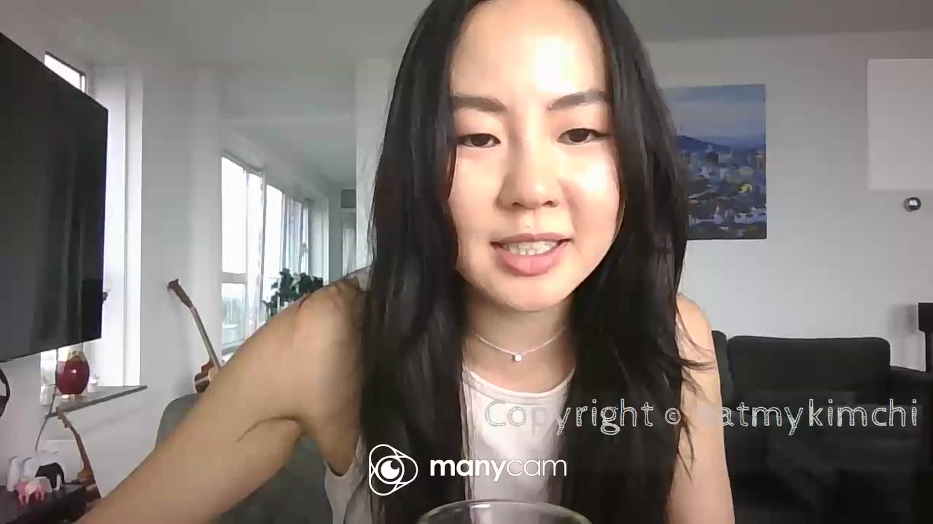 Gallery image thumbnail from EatMyKimchi's myfreecams stream on, 06/20/2023, 15:44 image 9 of 20