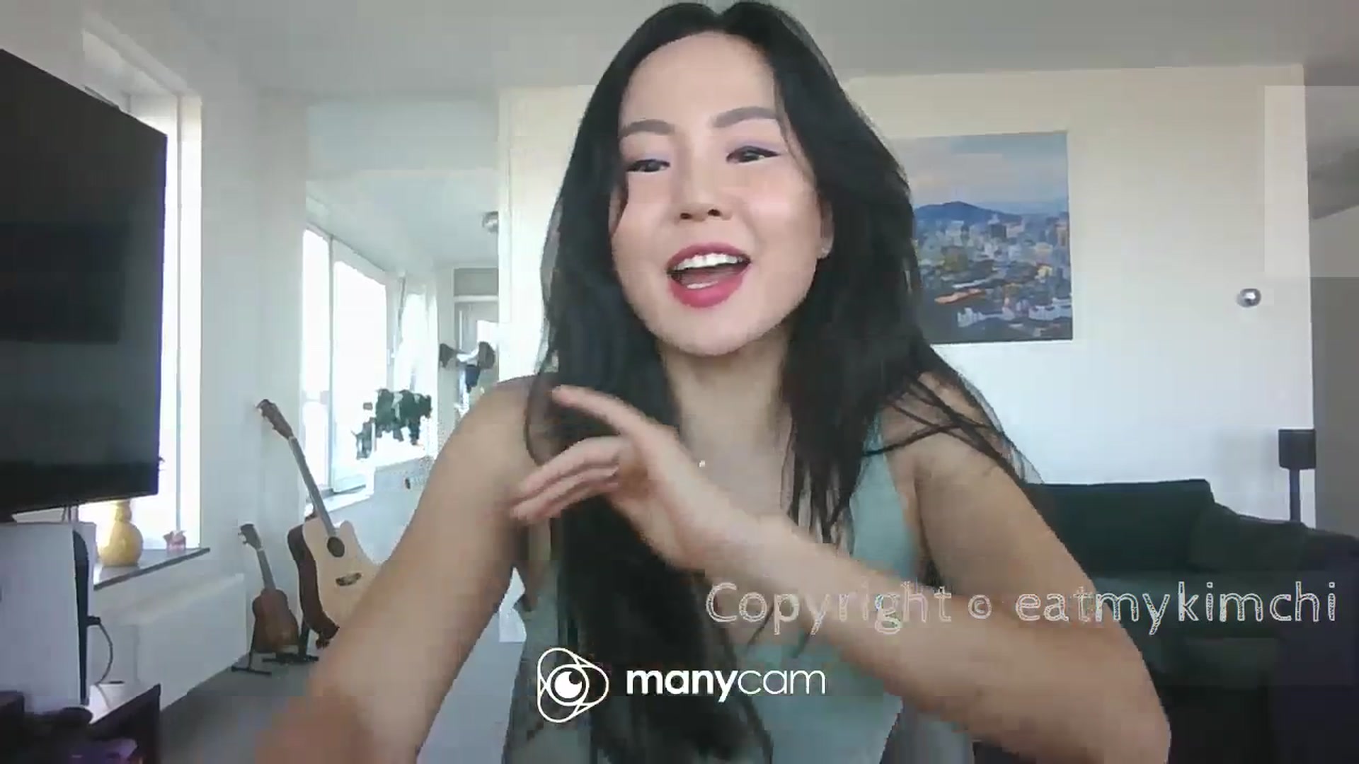 Gallery image thumbnail from EatMyKimchi's myfreecams stream on, 08/22/2023, 17:21 image 13 of 20