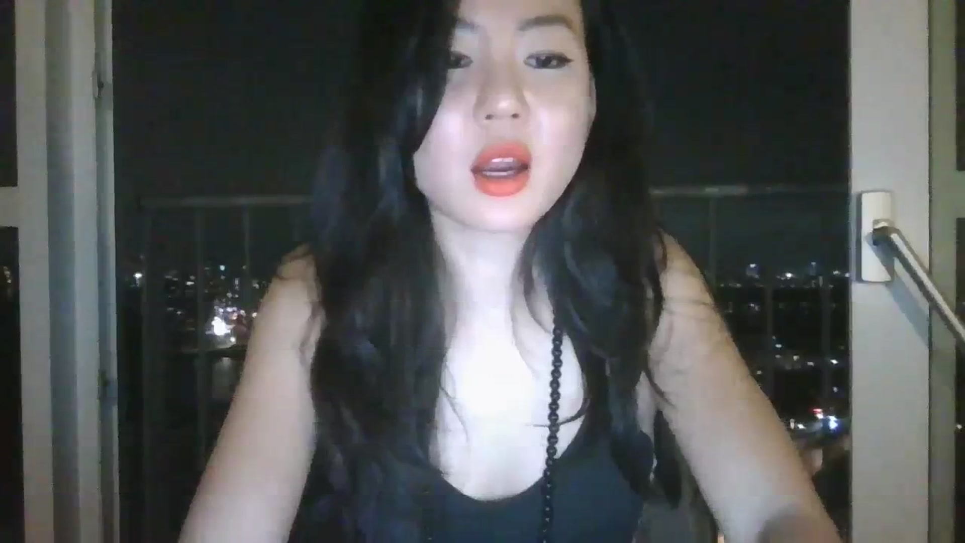 Gallery image thumbnail from EatMyKimchi's myfreecams stream on, 10/12/2023, 17:52 image 14 of 20