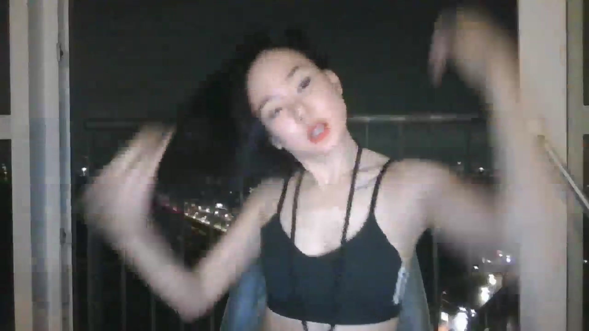 Gallery image thumbnail from EatMyKimchi's myfreecams stream on, 10/12/2023, 17:52 image 19 of 20