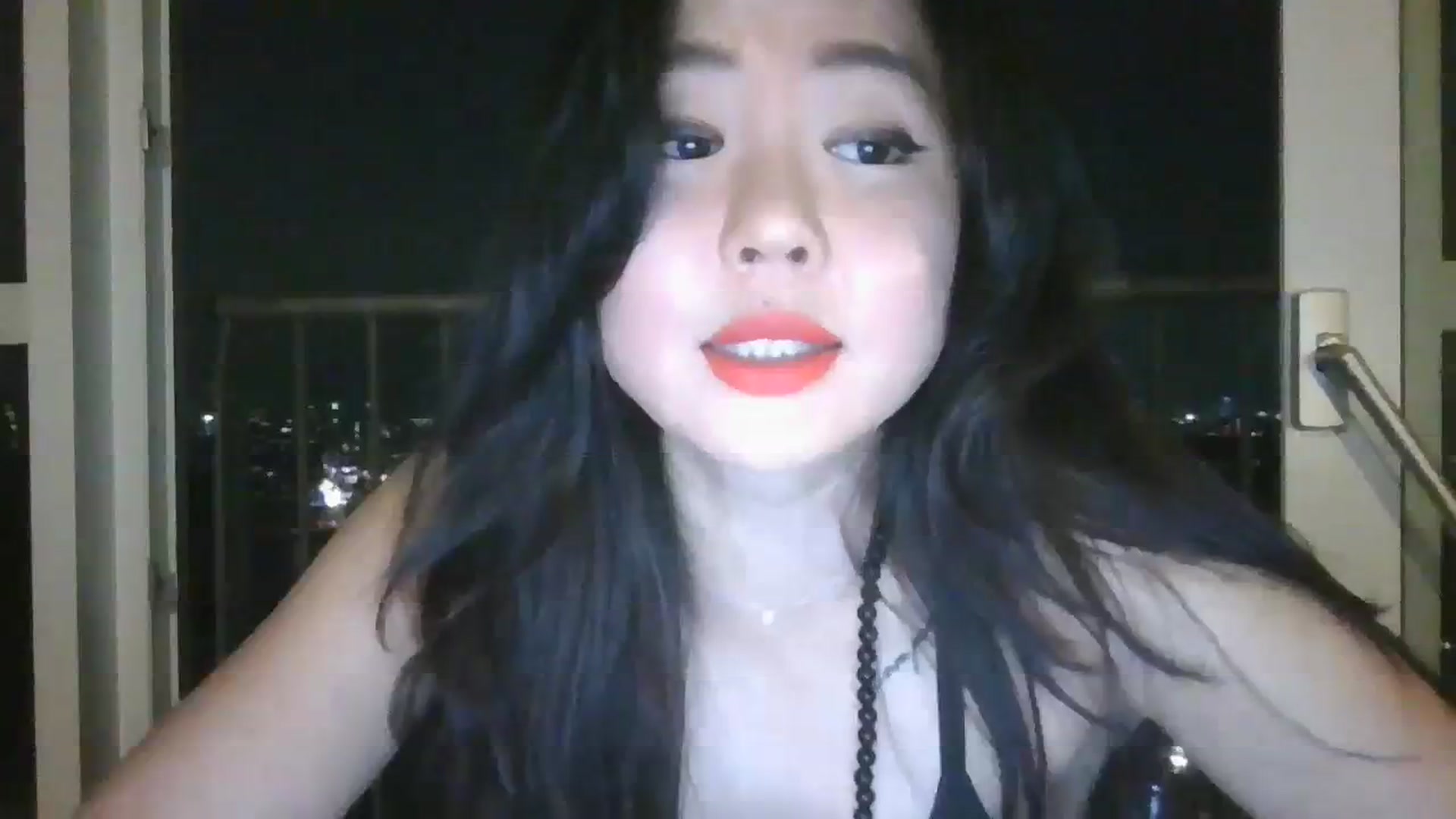 Gallery image thumbnail from EatMyKimchi's myfreecams stream on, 10/12/2023, 17:52 image 5 of 20