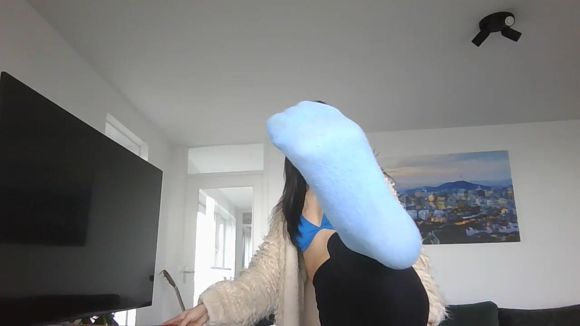 Gallery image thumbnail from EatMyKimchi's myfreecams stream on, 10/18/2023, 15:21 image 14 of 20