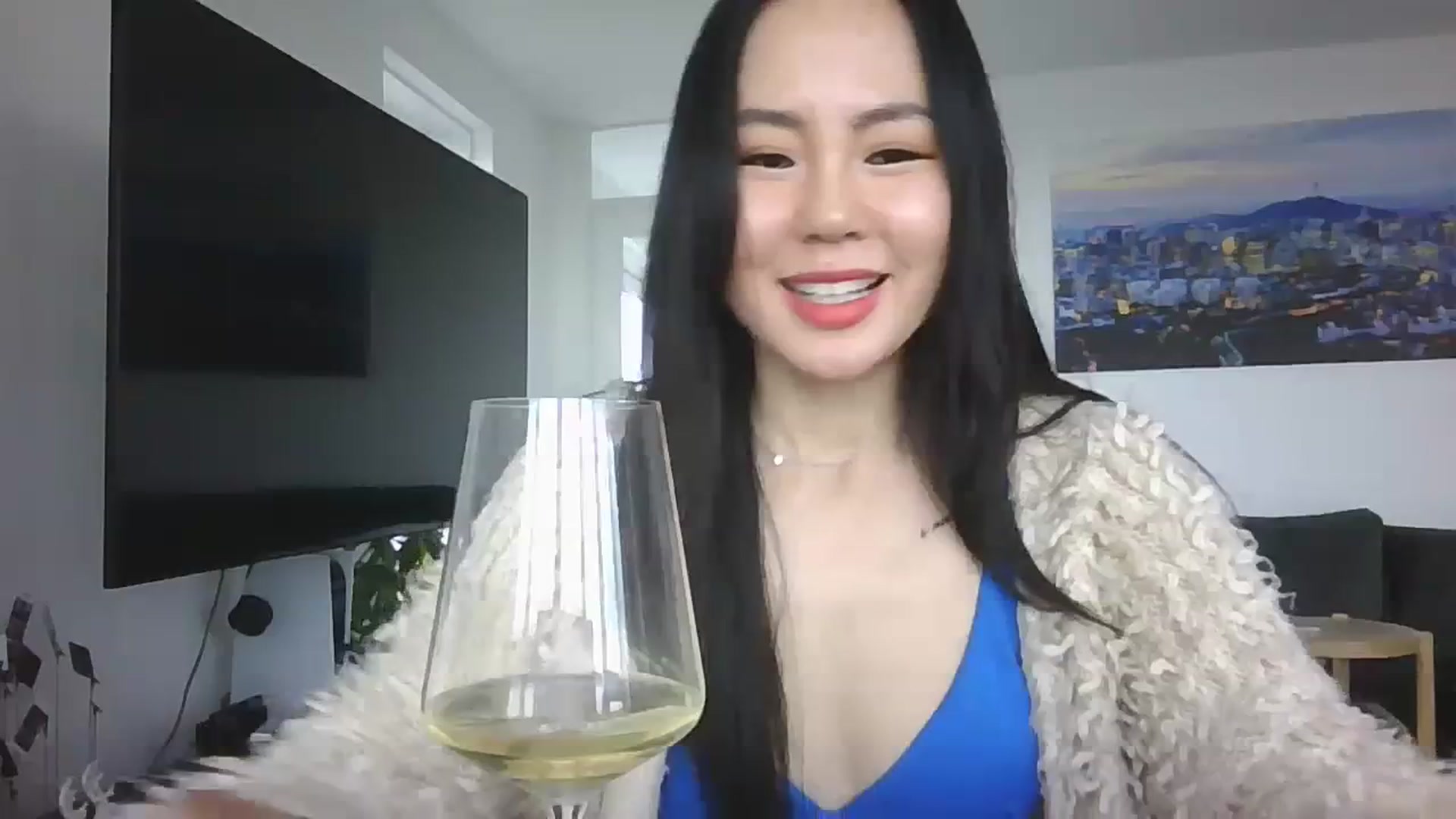 Gallery image thumbnail from EatMyKimchi's myfreecams stream on, 10/18/2023, 15:21 image 15 of 20