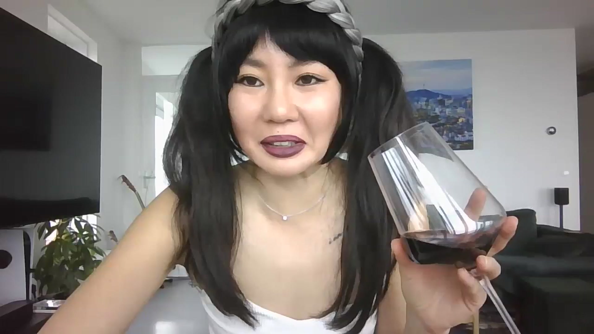 Gallery image thumbnail from EatMyKimchi's myfreecams stream on, 10/23/2023, 13:30 image 18 of 20