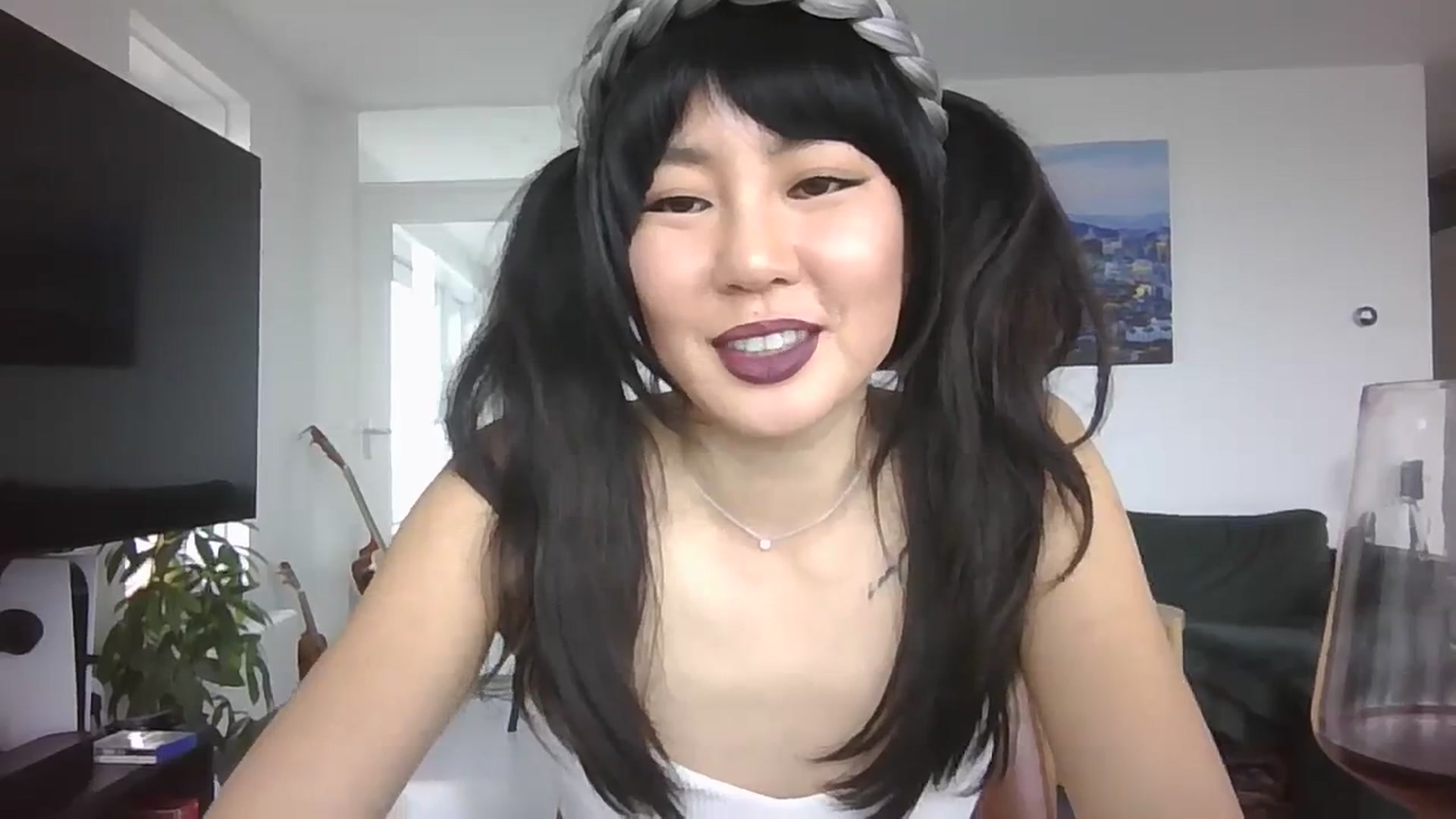 Gallery image thumbnail from EatMyKimchi's myfreecams stream on, 10/23/2023, 13:30 image 16 of 20