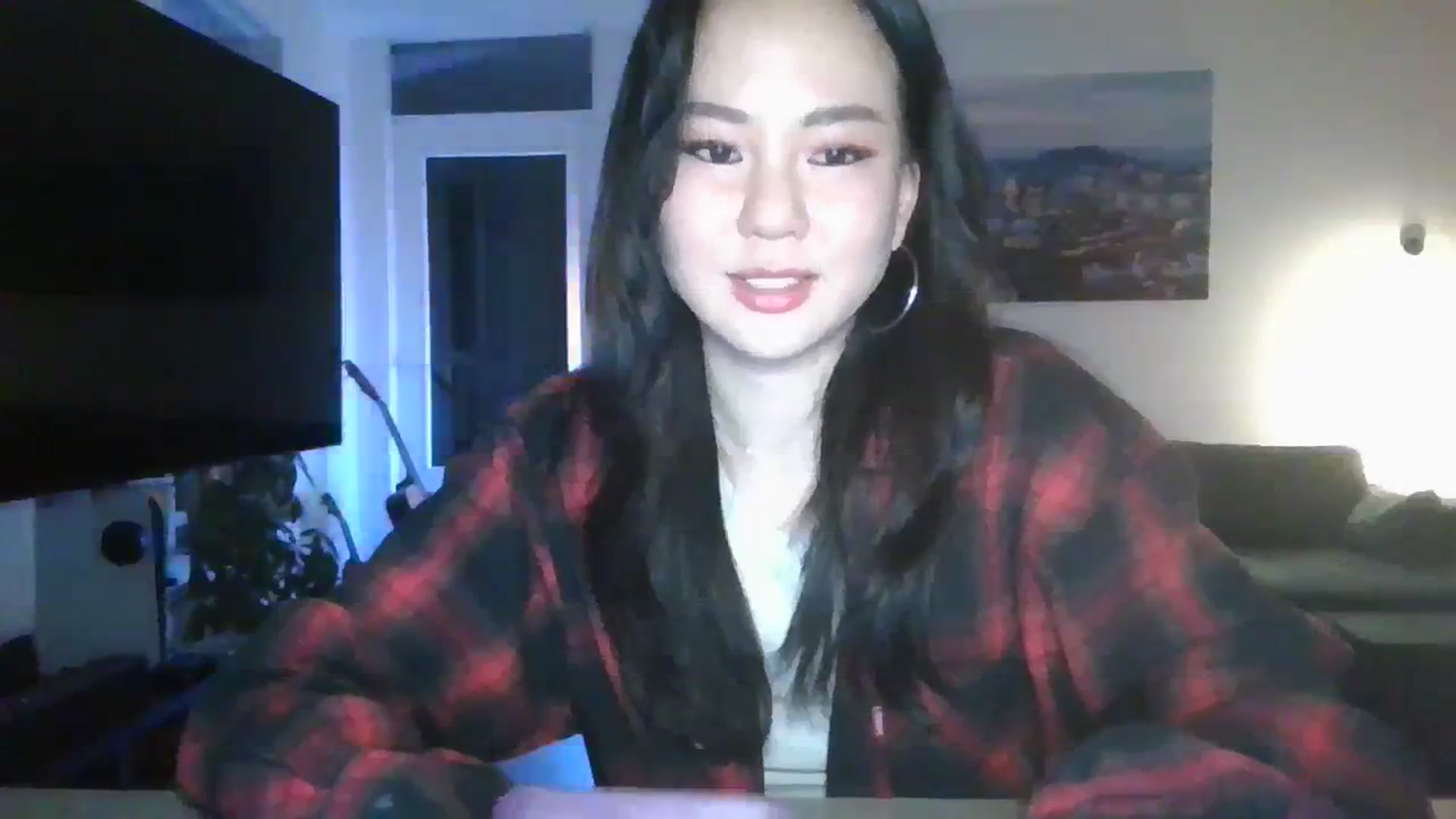 Gallery image thumbnail from EatMyKimchi's myfreecams stream on, 11/13/2023, 17:35 image 11 of 20