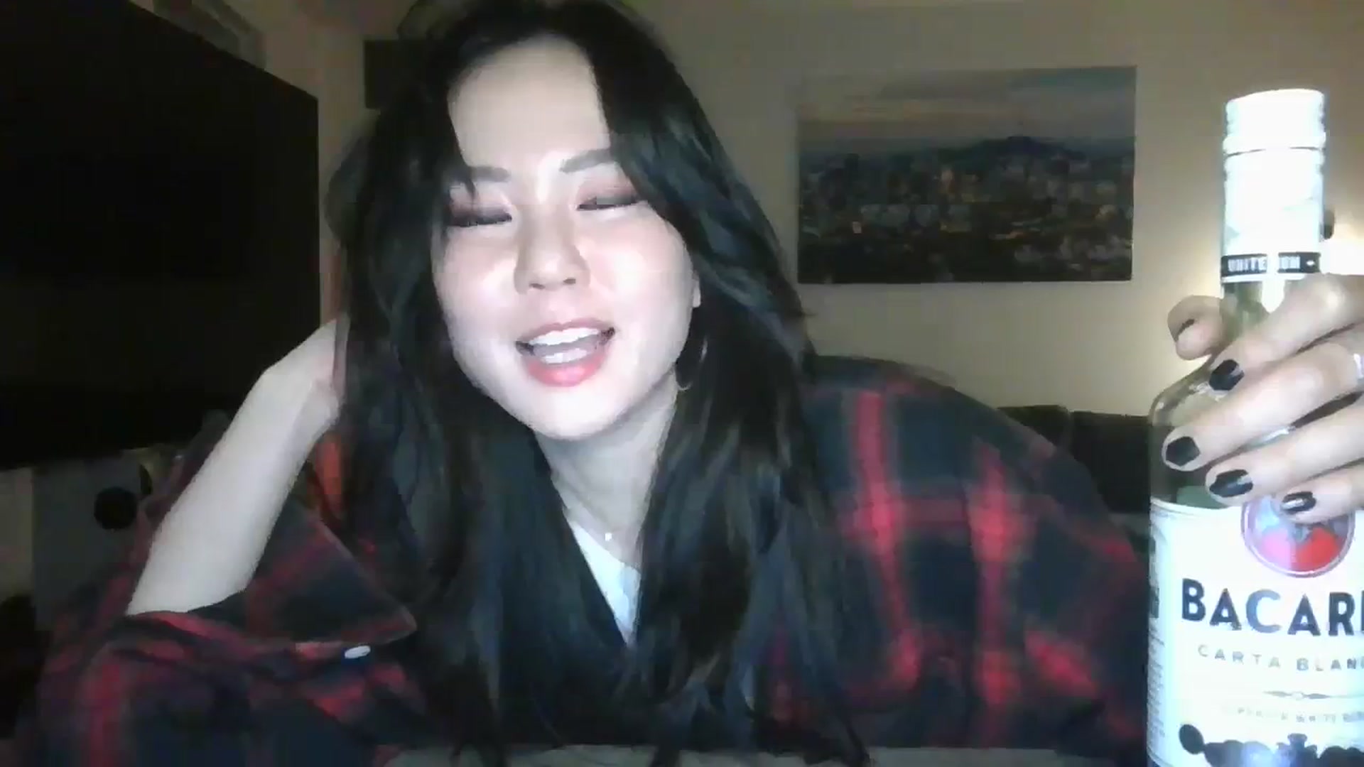 Gallery image thumbnail from EatMyKimchi's myfreecams stream on, 11/13/2023, 17:35 image 14 of 20
