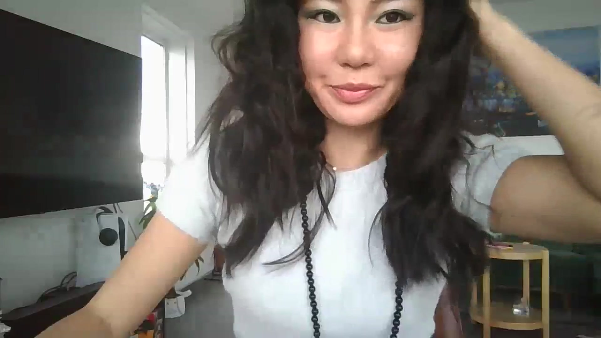 Gallery image thumbnail from EatMyKimchi's myfreecams stream on, 11/15/2023, 11:27 image 20 of 20