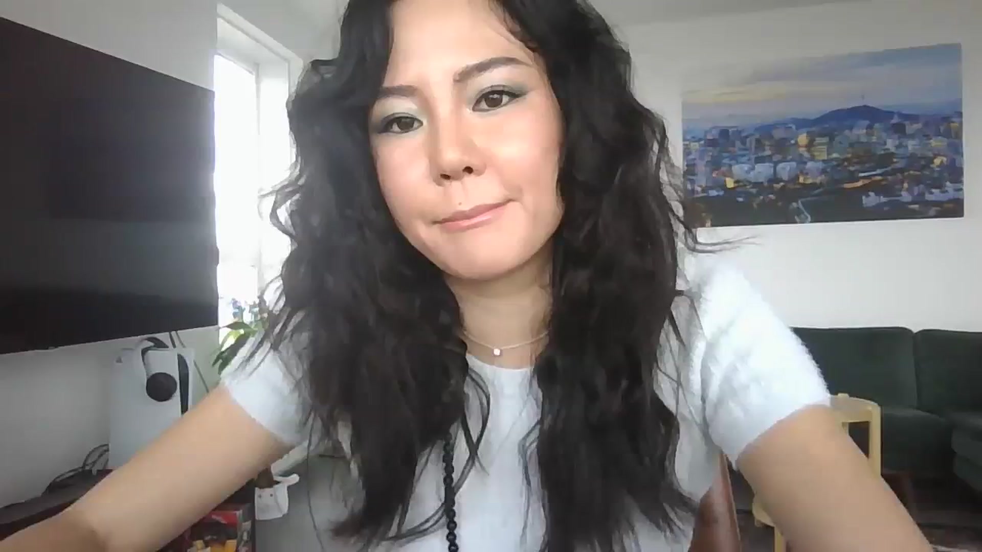 Gallery image thumbnail from EatMyKimchi's myfreecams stream on, 11/15/2023, 11:27 image 1 of 20