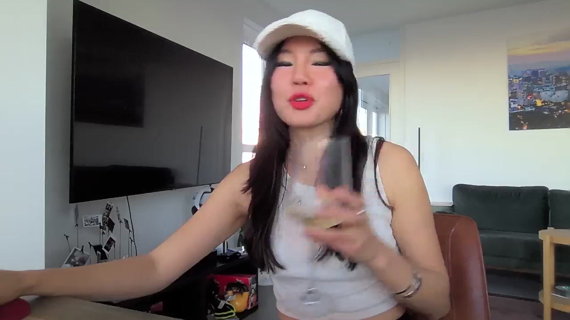 Gallery image thumbnail from EatMyKimchi's myfreecams stream on, 11/17/2023, 15:15 image 4 of 20