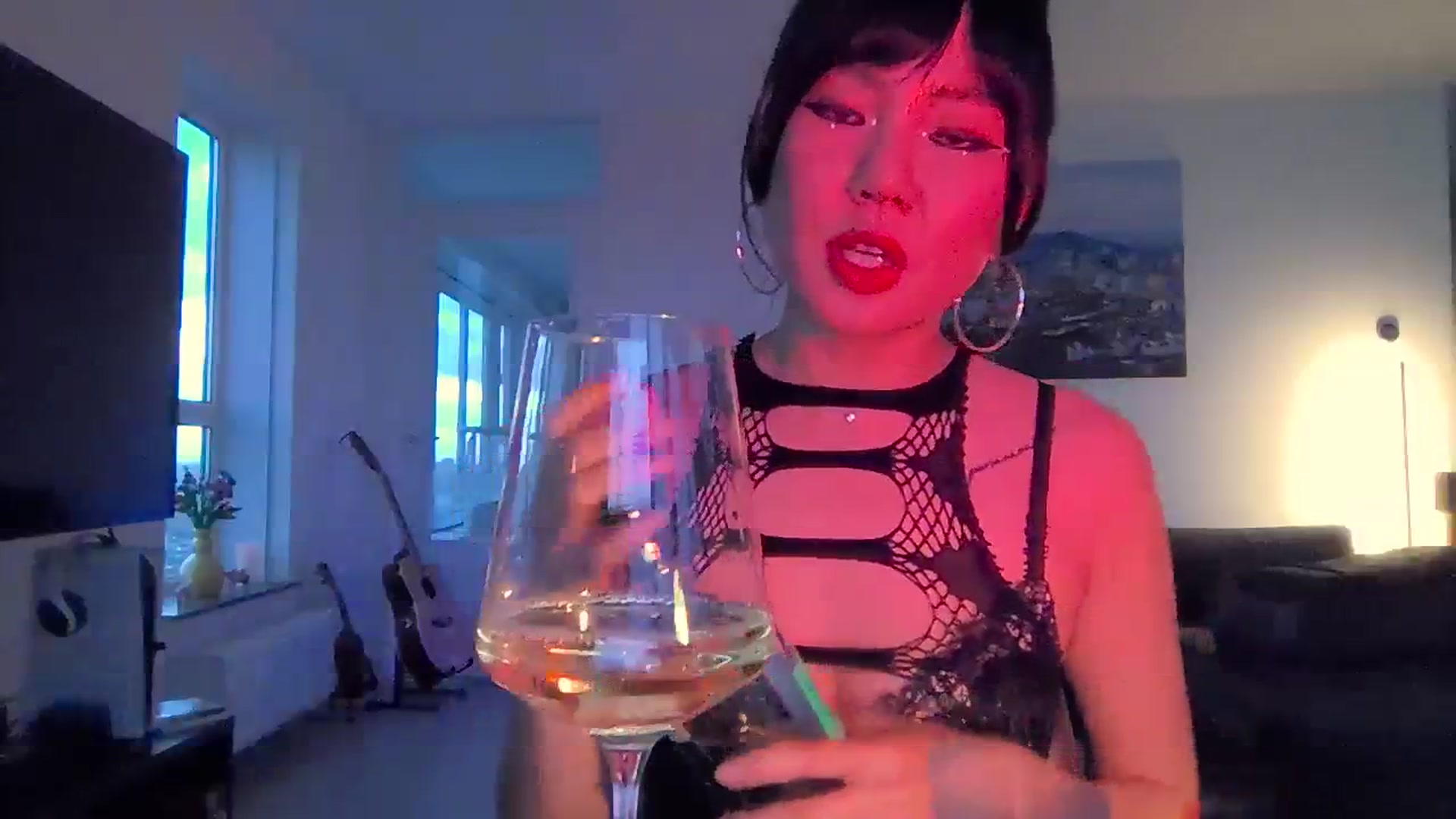 Gallery image thumbnail from EatMyKimchi's myfreecams stream on, 11/23/2023, 15:53 image 20 of 20