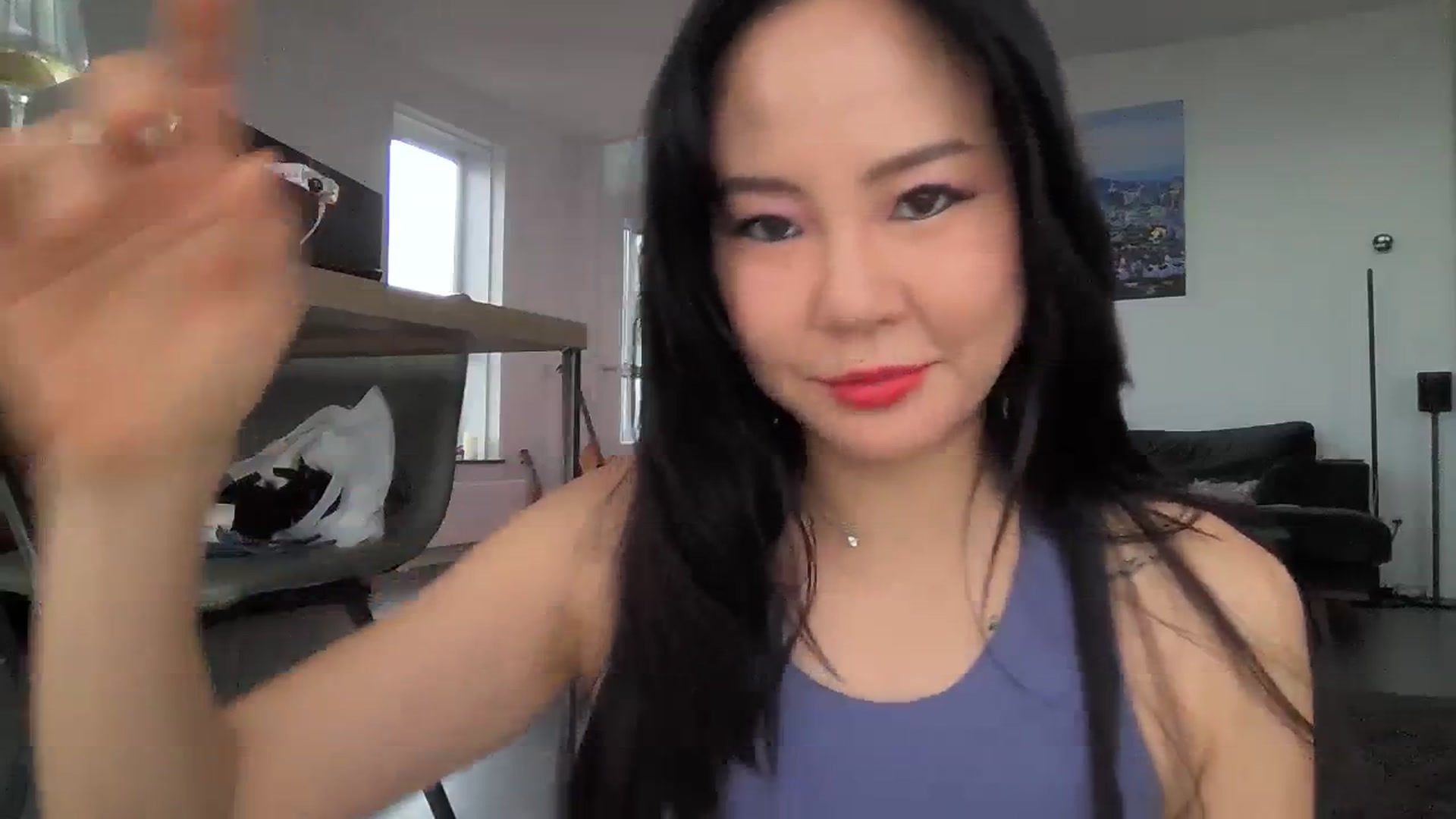 Gallery image thumbnail from EatMyKimchi's myfreecams stream on, 11/24/2023, 15:14 image 12 of 20