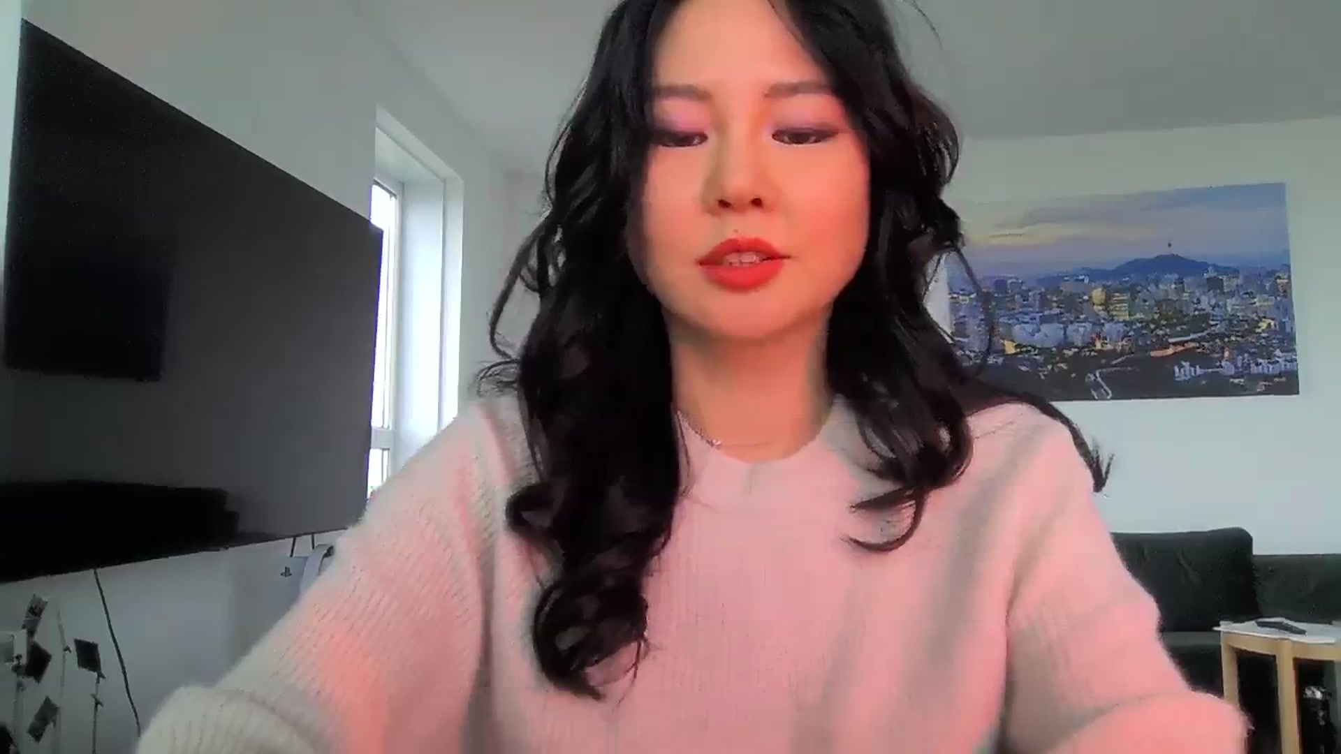 Gallery image thumbnail from EatMyKimchi's myfreecams stream on, 11/26/2023, 11:40 image 14 of 20