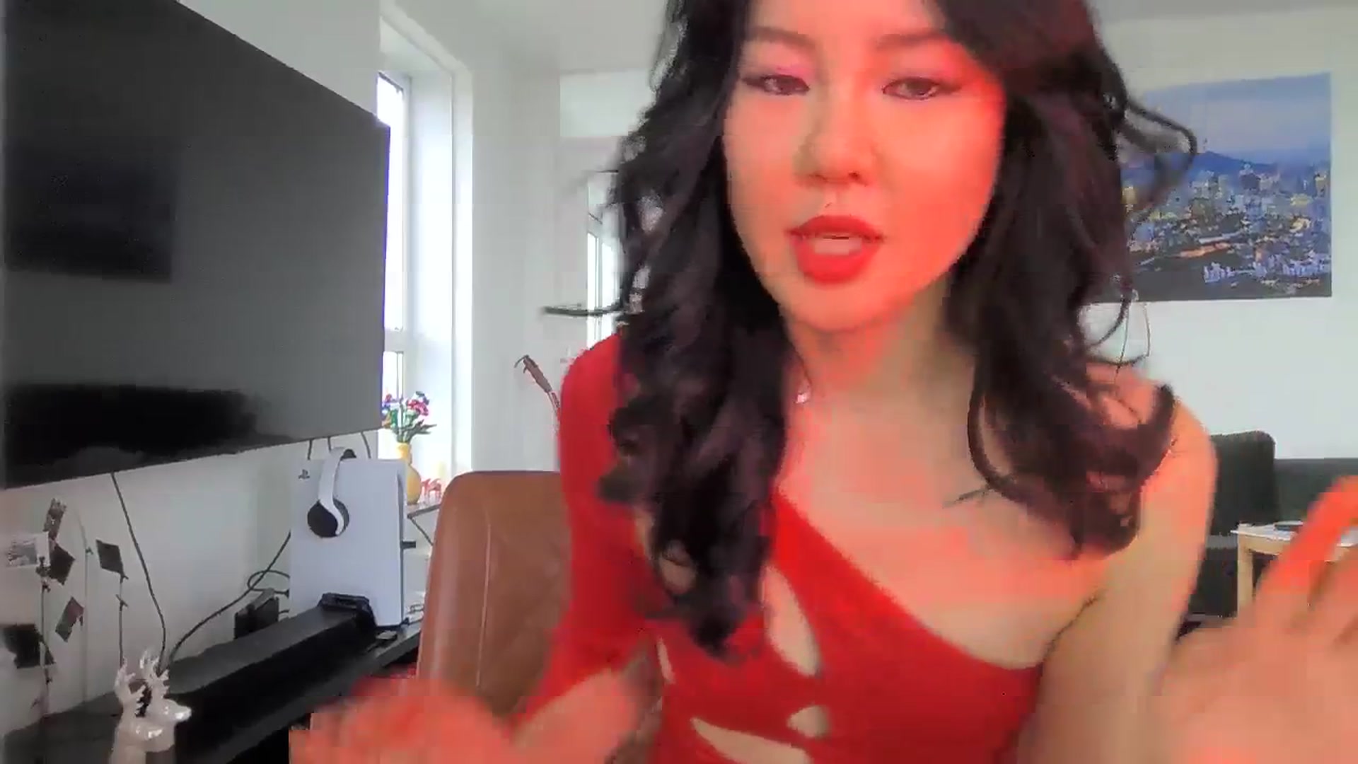 Gallery image thumbnail from EatMyKimchi's myfreecams stream on, 11/26/2023, 11:40 image 16 of 20