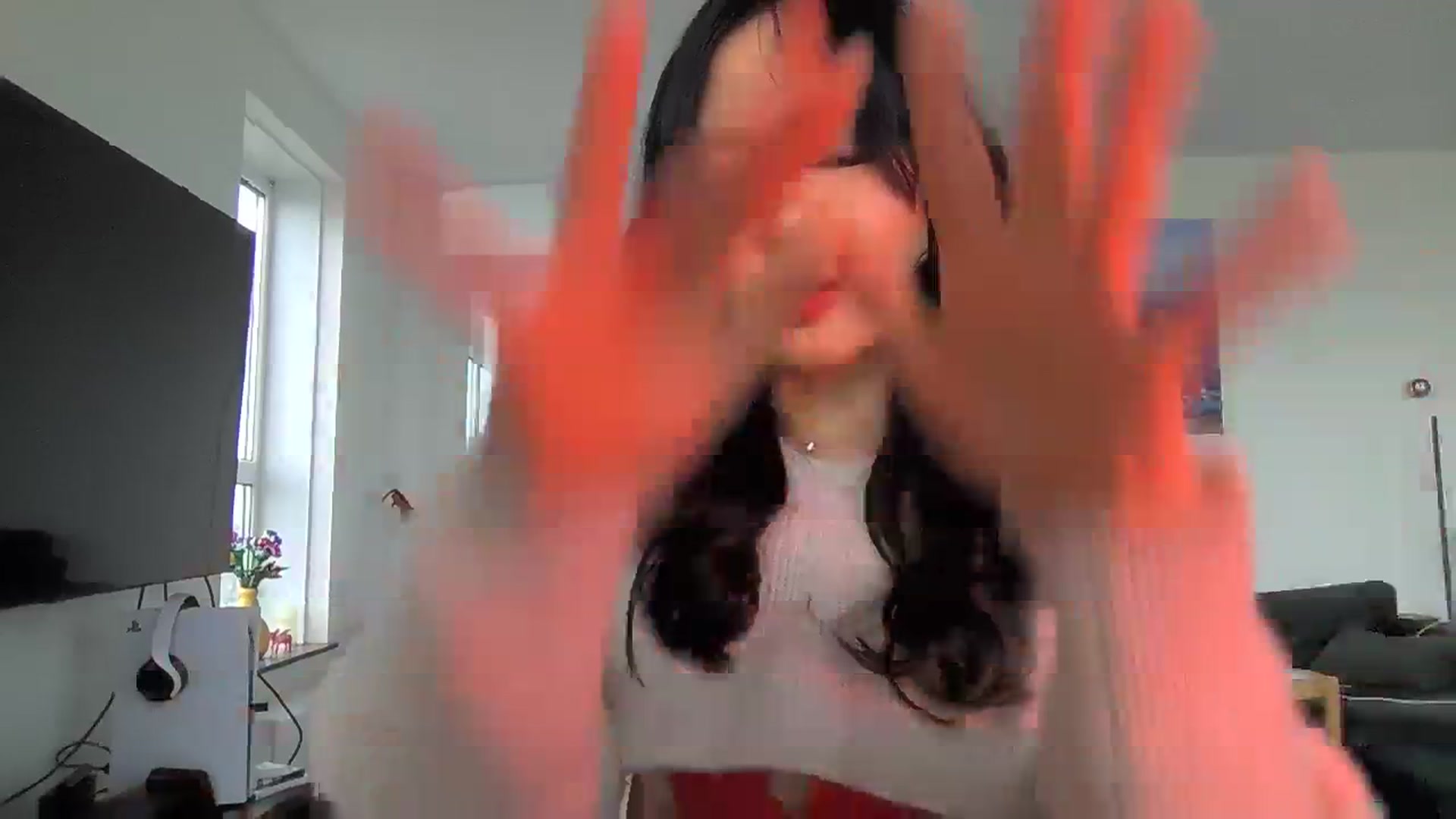 Gallery image thumbnail from EatMyKimchi's myfreecams stream on, 11/26/2023, 11:40 image 10 of 20
