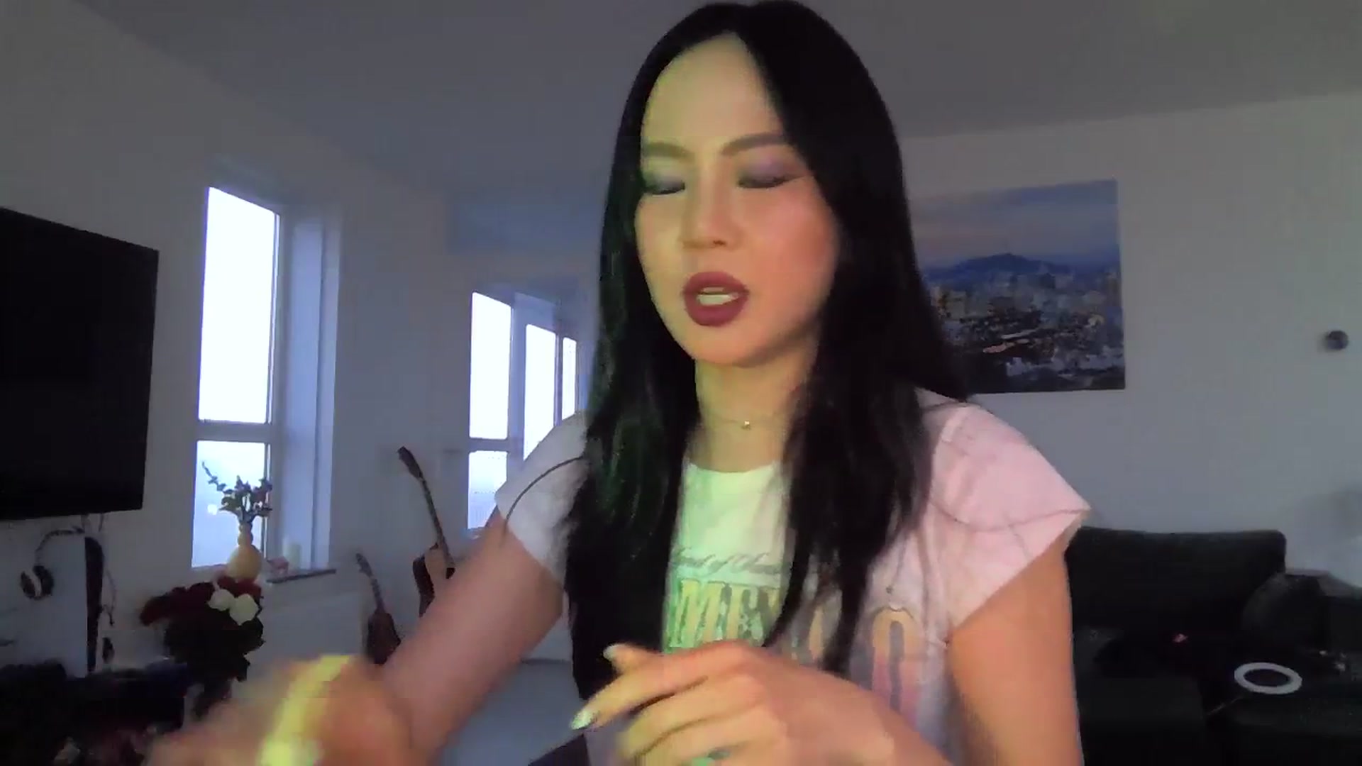 Gallery image thumbnail from EatMyKimchi's myfreecams stream on, 11/30/2023, 15:54 image 19 of 20
