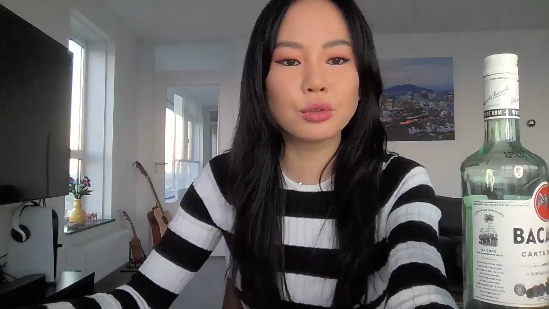 Gallery image thumbnail from EatMyKimchi's myfreecams stream on, 12/17/2023, 15:56 image 2 of 20