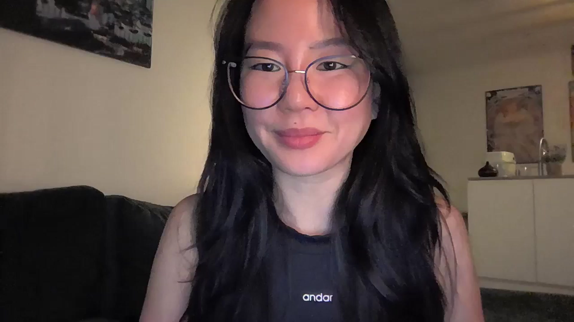 Gallery image thumbnail from EatMyKimchi's myfreecams stream on, 01/11/2024, 23:03 image 2 of 20