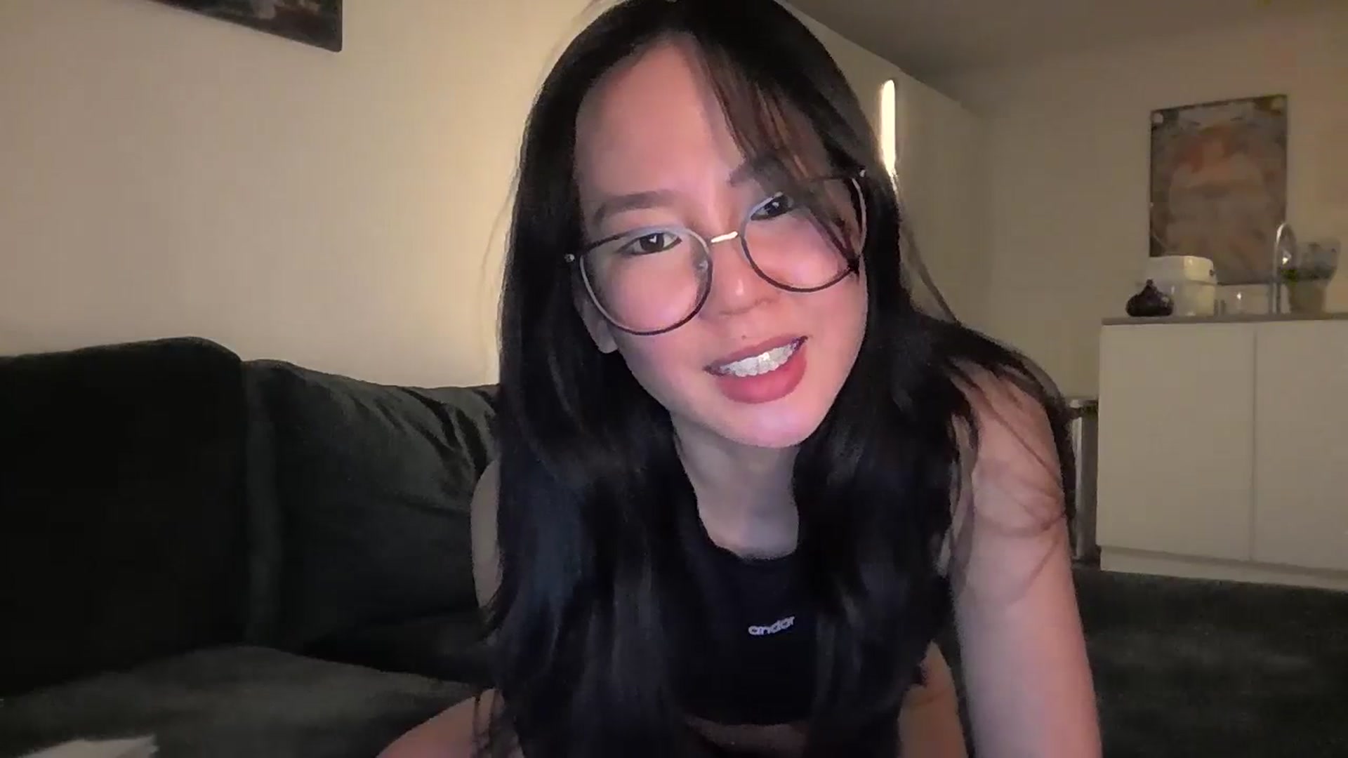 Gallery image thumbnail from EatMyKimchi's myfreecams stream on, 01/11/2024, 23:03 image 3 of 20