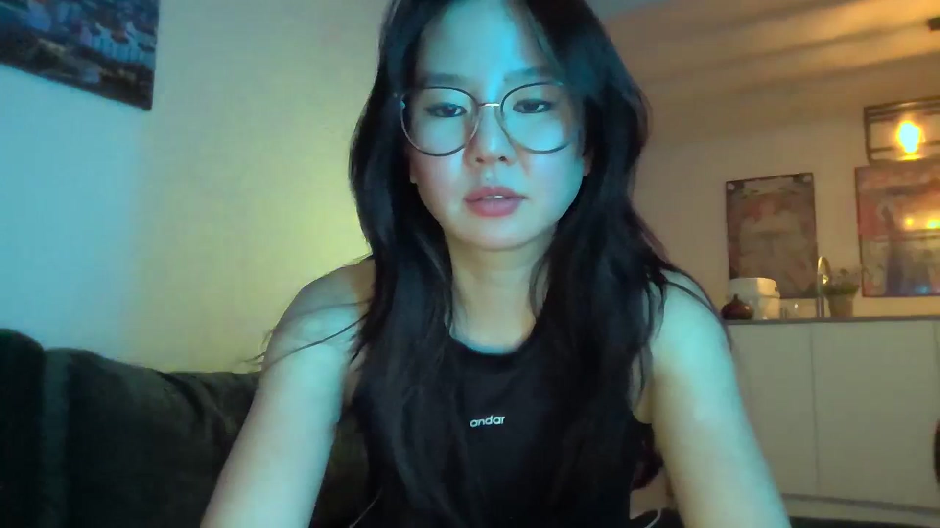 Gallery image thumbnail from EatMyKimchi's myfreecams stream on, 01/11/2024, 23:03 image 20 of 20